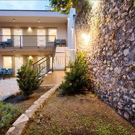 Sultan Apartments モスタル エクステリア 写真
